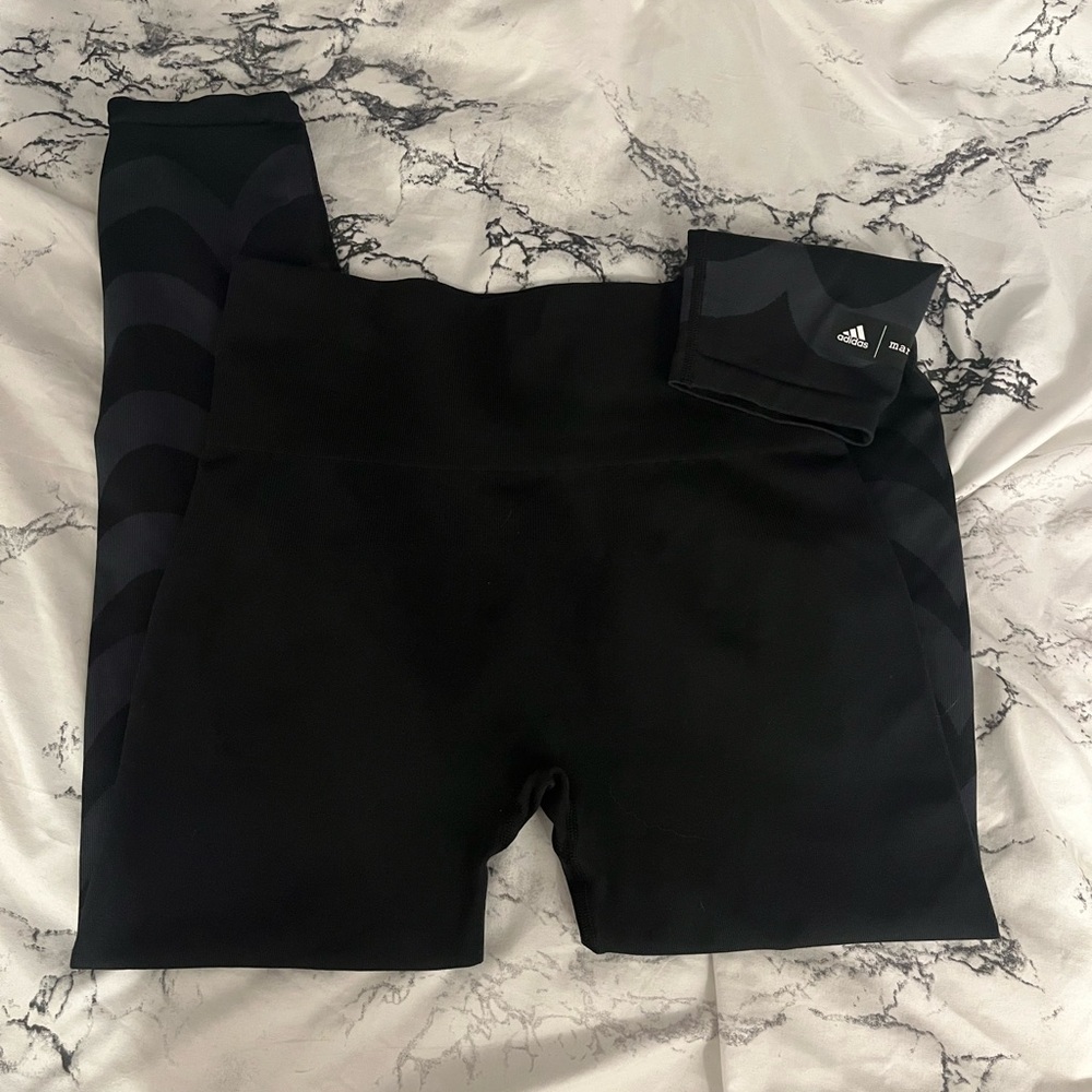 Adidas leggings